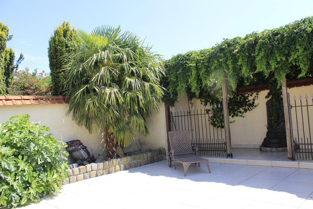 Den Bongaerd B&B And Wellness Tongeren Ngoại thất bức ảnh